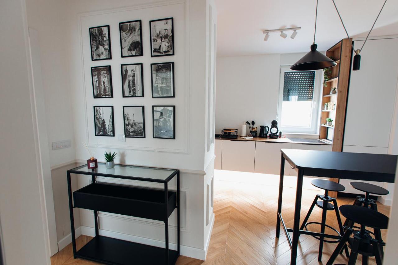 Stan Na Dan - Chic Home Banja Luka Exteriör bild